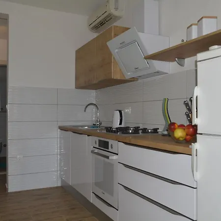 Apartments Marija Ivan Dolac Exterior photo
